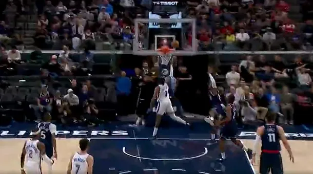 开云官网-五佳球！多尔特倒地救球，哈滕脑后妙传助攻杰威上篮打进