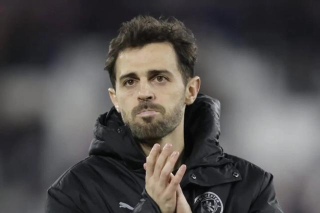 开云官网-B席赛季结束后离队：请一起享受在曼城的最后几周